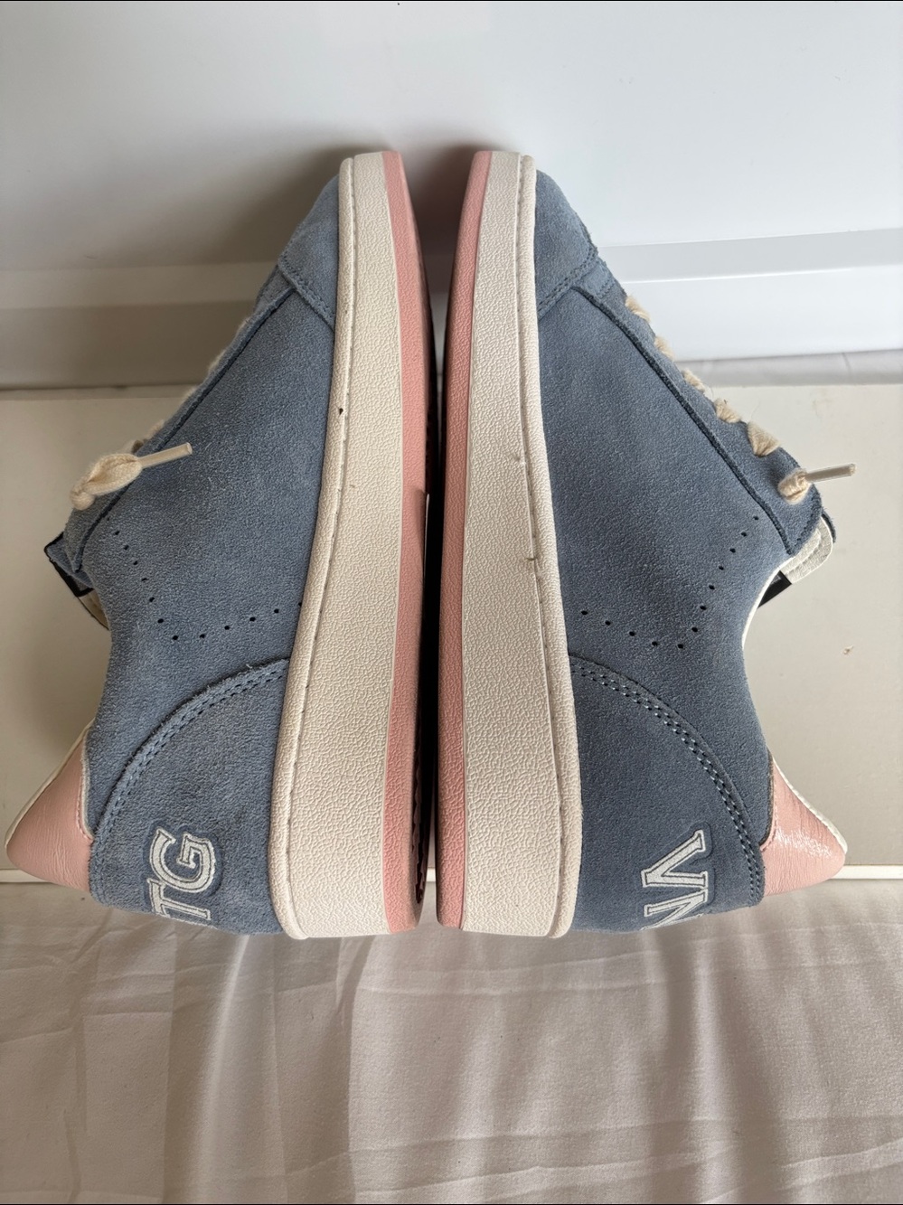 Vintage Havana Women’s Denisse Suede Sneakers Blue Cream Pink Size 8.5 - Picture 6 of 9